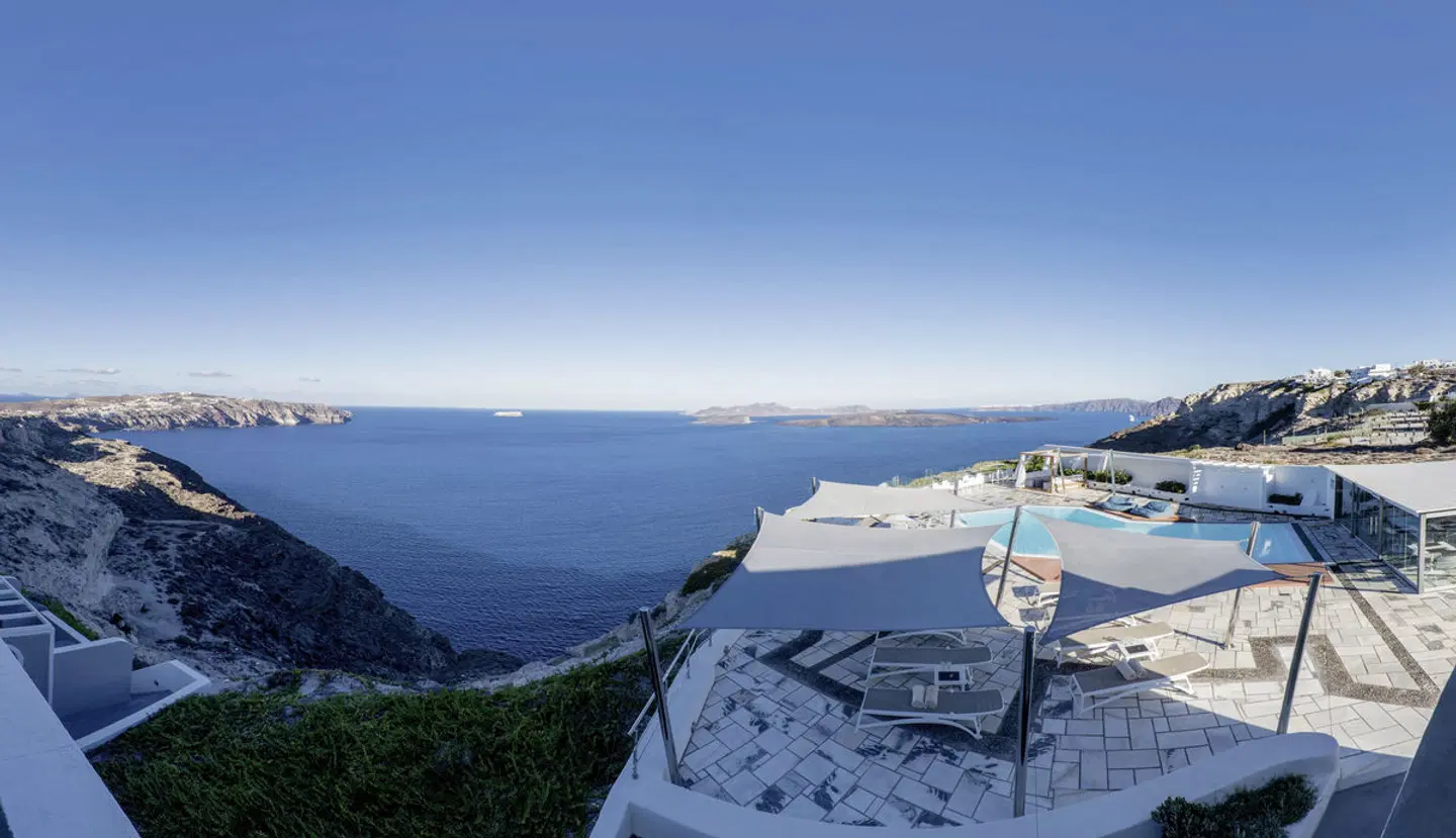 Caldera's Dolphin LANDSCAPE