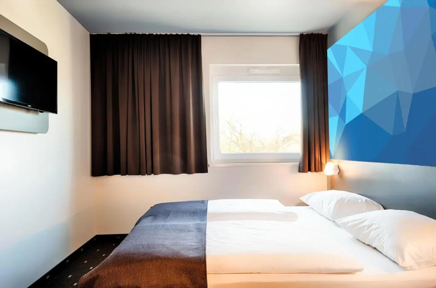 B&B HOTEL München-Schwabing ROOM_EXAMPLE