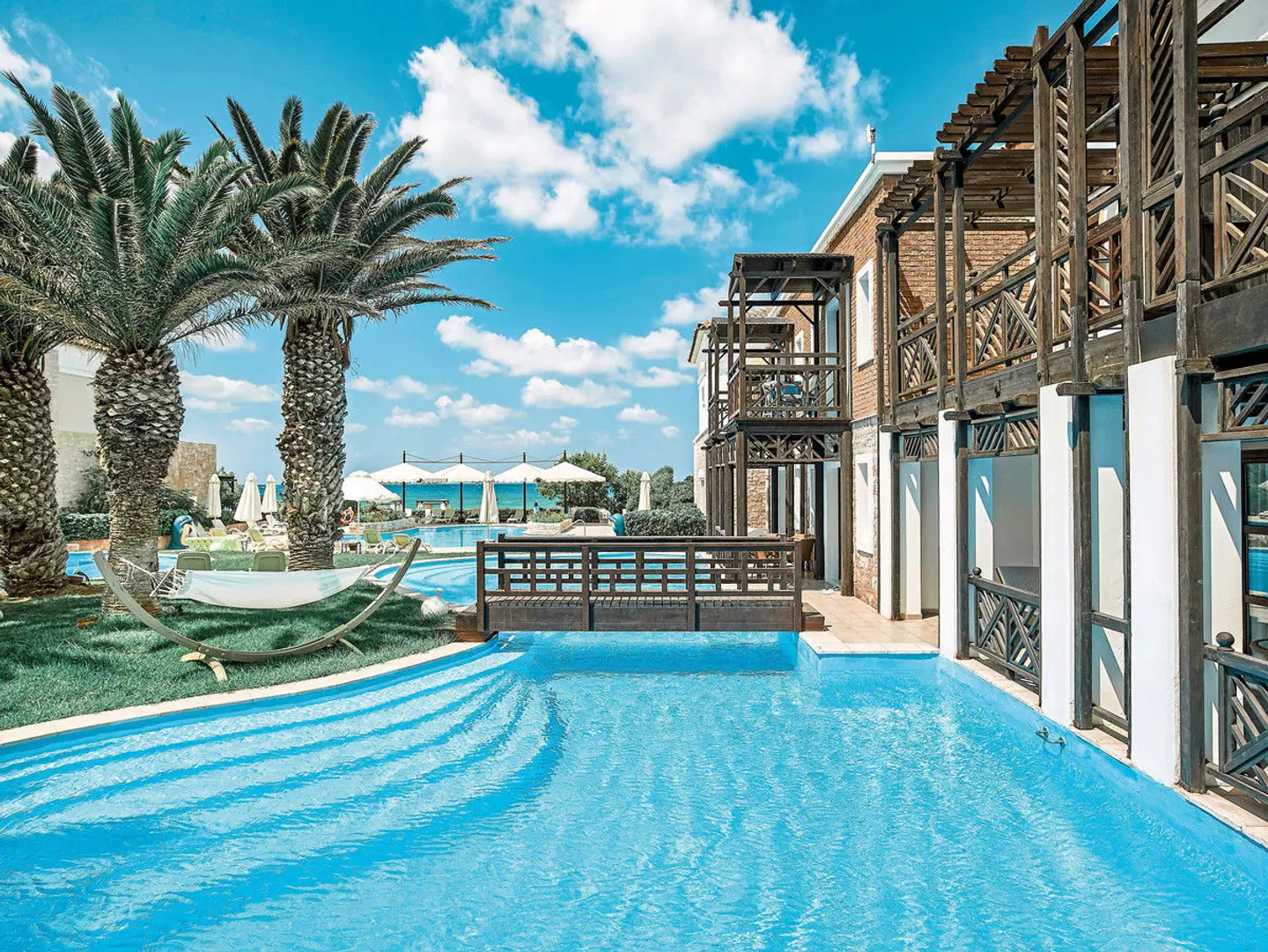 Mitsis Royal Mare OUTDOOR_POOL