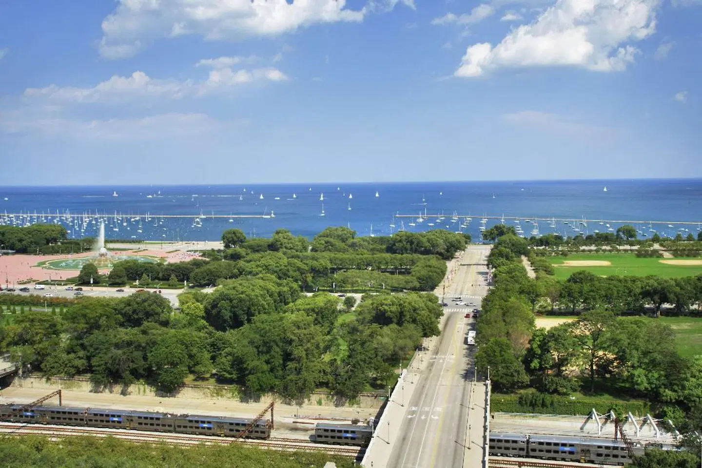 Hilton Chicago LANDSCAPE