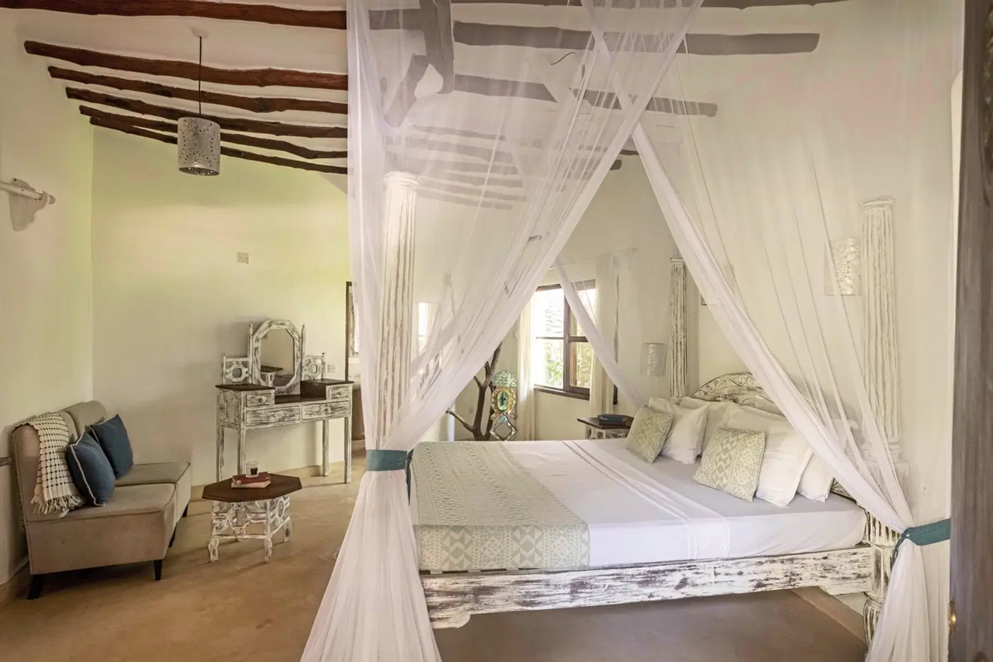 Temple Point Resort ROOM_EXAMPLE