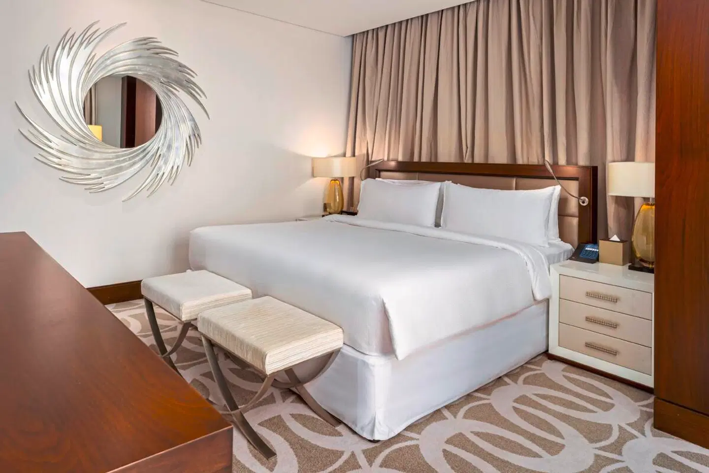 Hilton Dubai Al Habtoor City ROOM_EXAMPLE
