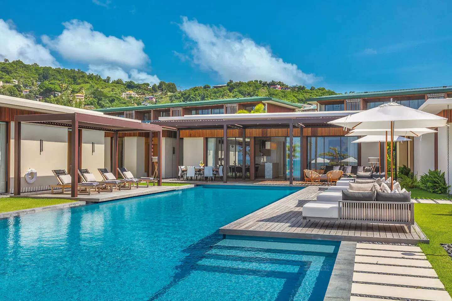 Silversands Grenada OUTDOOR_POOL