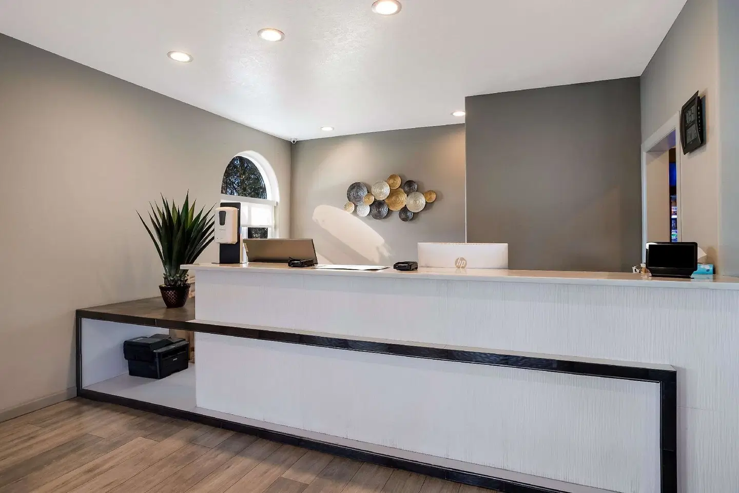 Best Western Grants Inn ROOM_EXAMPLE