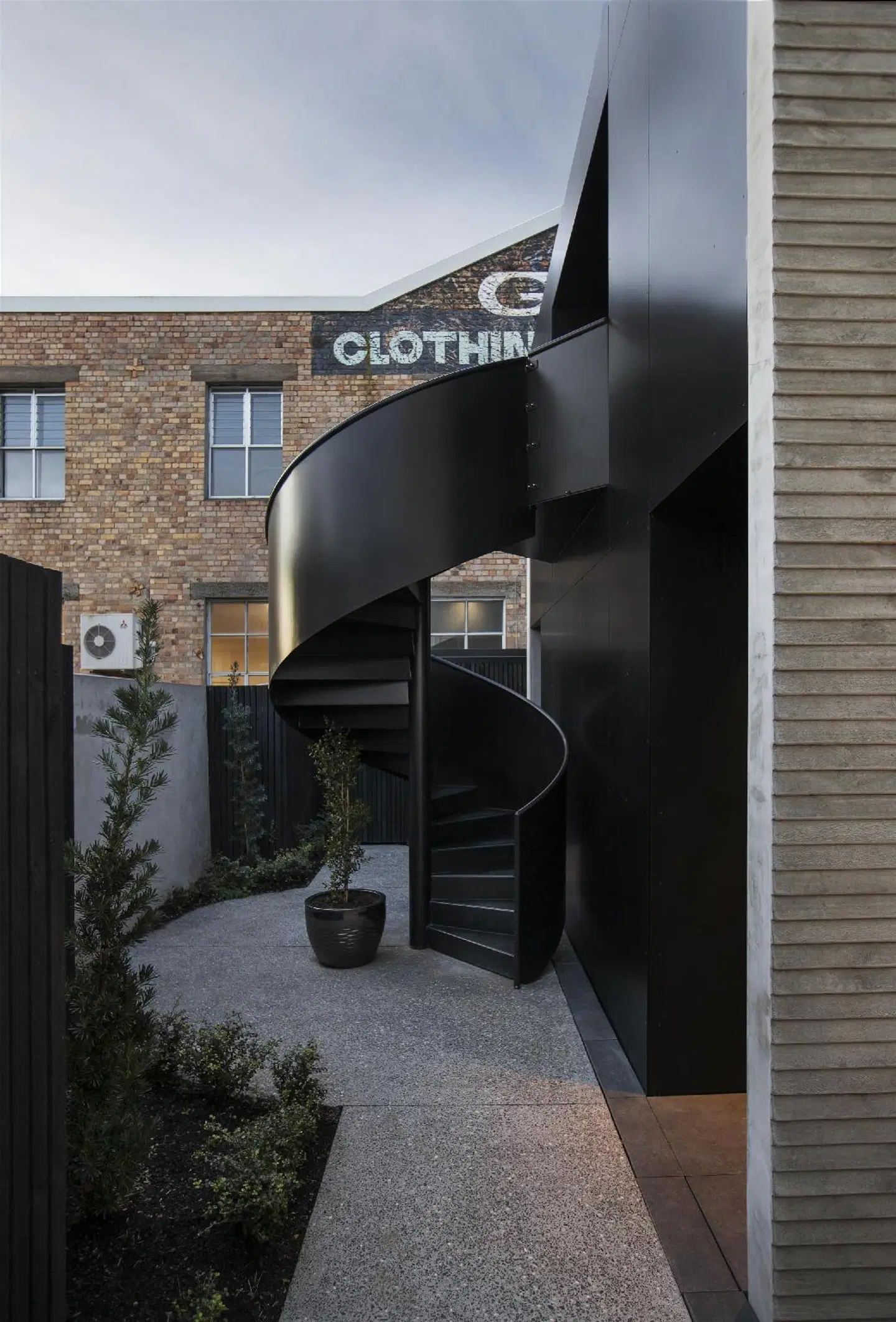 Hotel Fitzroy curated by Fable EXTERIOR