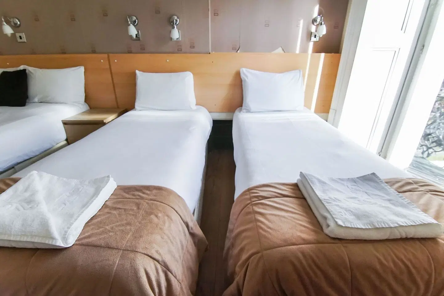 Tony's House Hotel ROOM_EXAMPLE