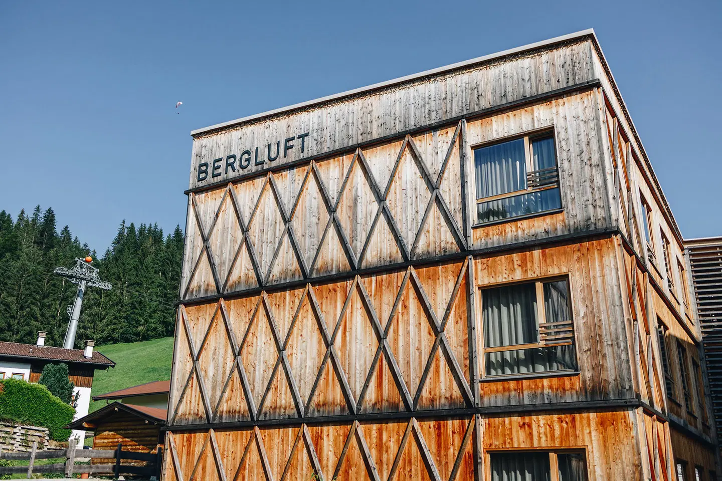 Tirol Lodge EXTERIOR