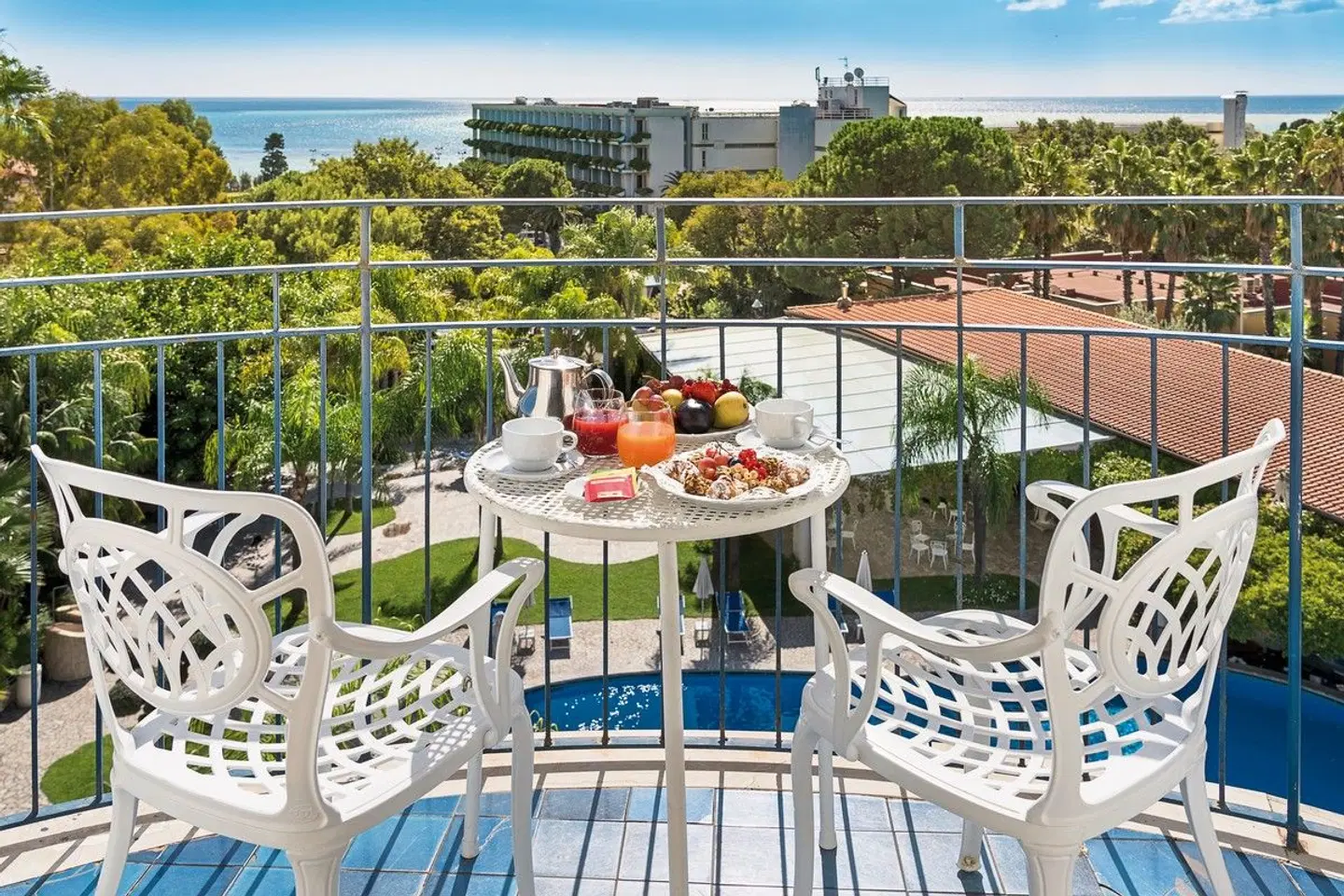 Sant Alphio Garden Terrasse
