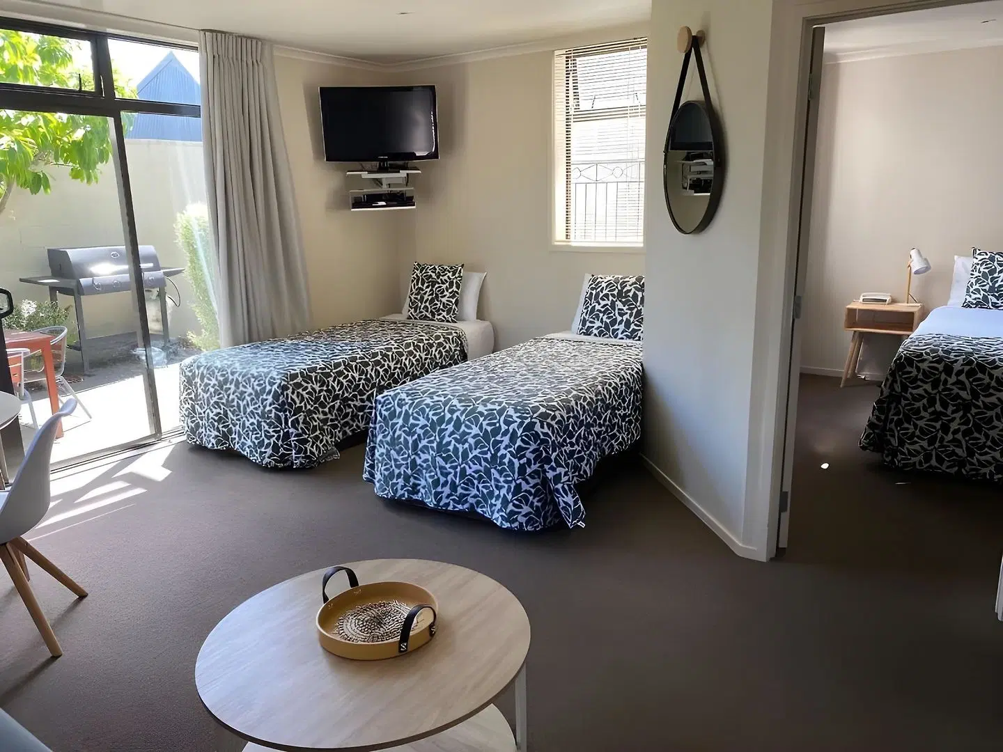 Alpine Lake Motor Lodge ROOM_EXAMPLE