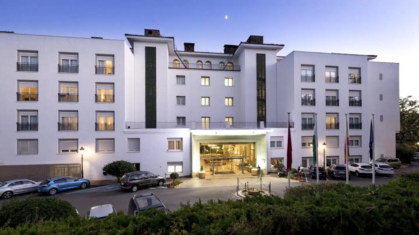 Parador de Cordoba EXTERIOR