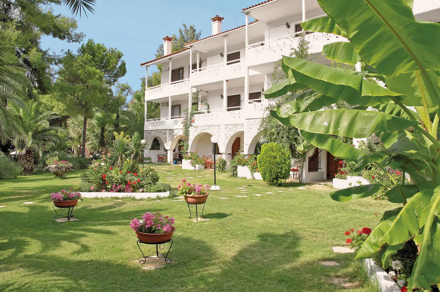 Porfi Beach Garten