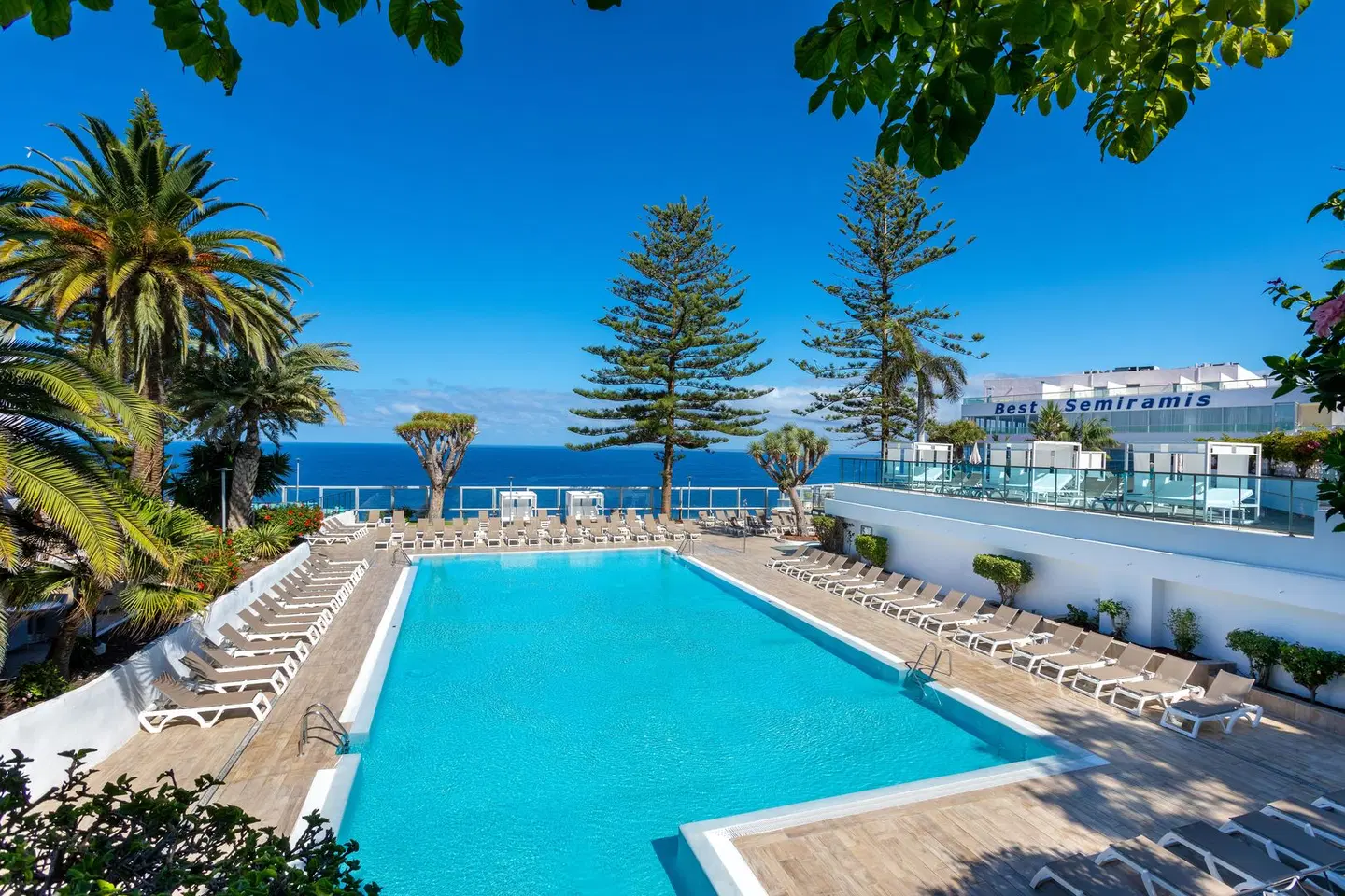 Best Semiramis OUTDOOR_POOL