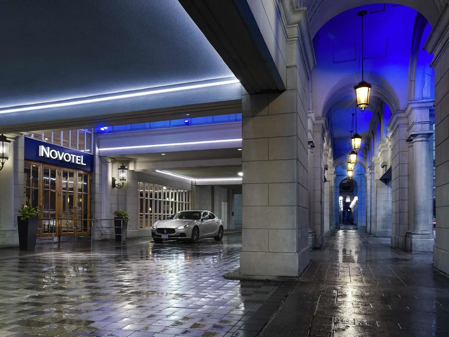 Novotel Toronto Centre LOUNGE_LOBBY