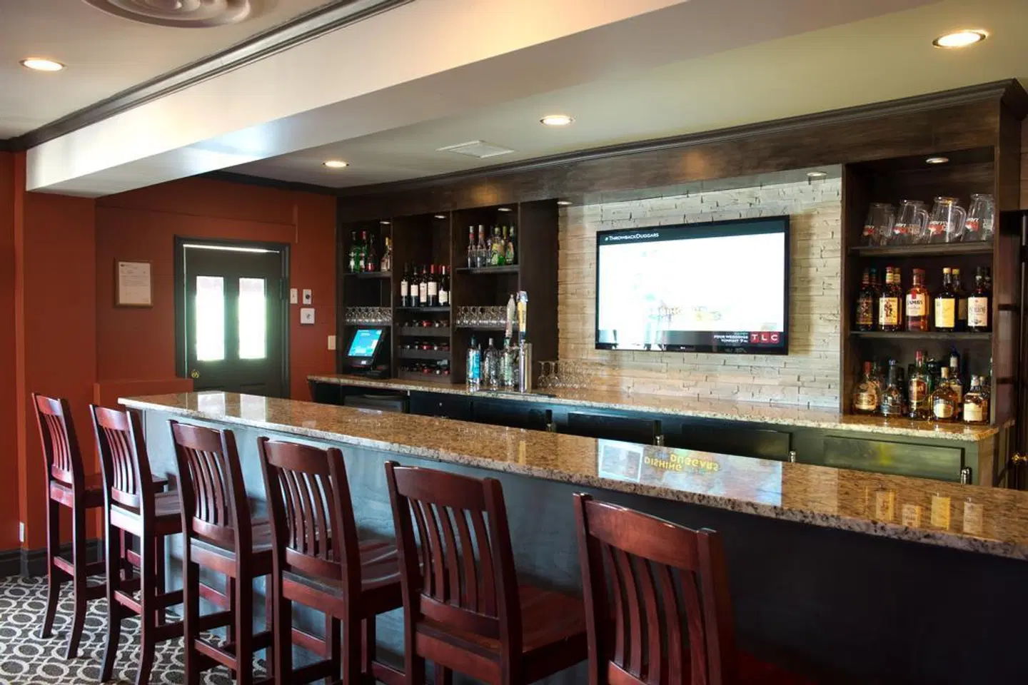 Clarenville Inn Bar