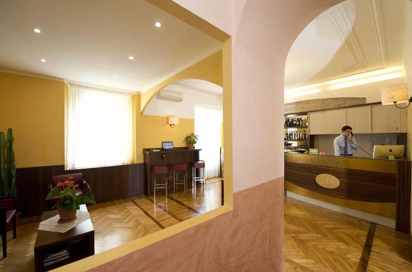 Panizza LOUNGE_LOBBY
