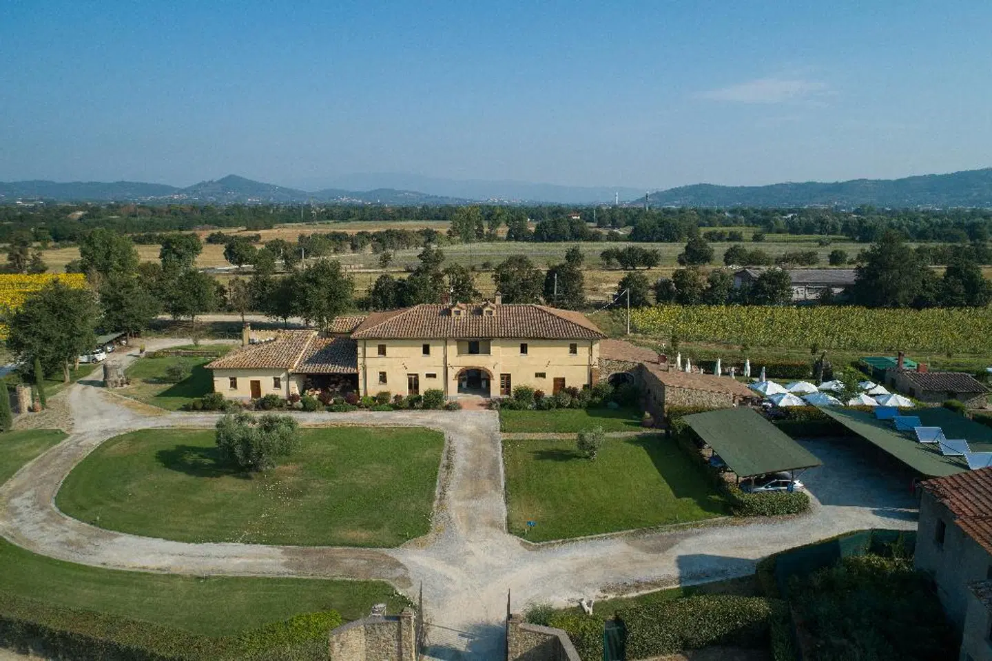 Le Capanne EXTERIOR