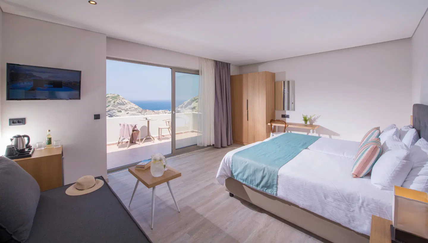 Athina Palace Resort&Spa ROOM_EXAMPLE