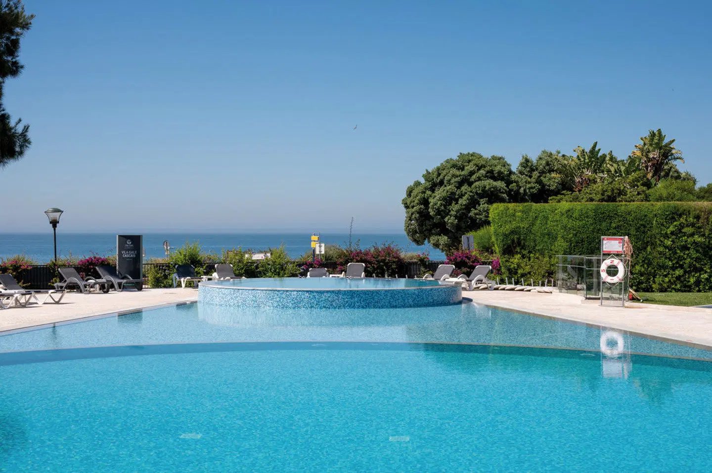 Vila Galé Cascais OUTDOOR_POOL