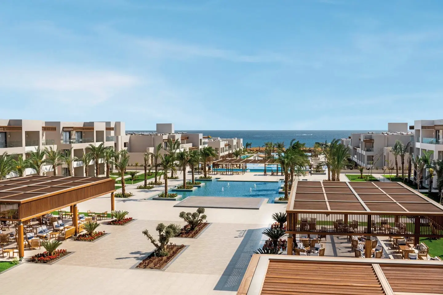 JAZ Elite Amara OUTDOOR_POOL