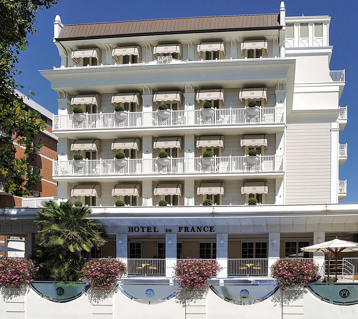 De France EXTERIOR