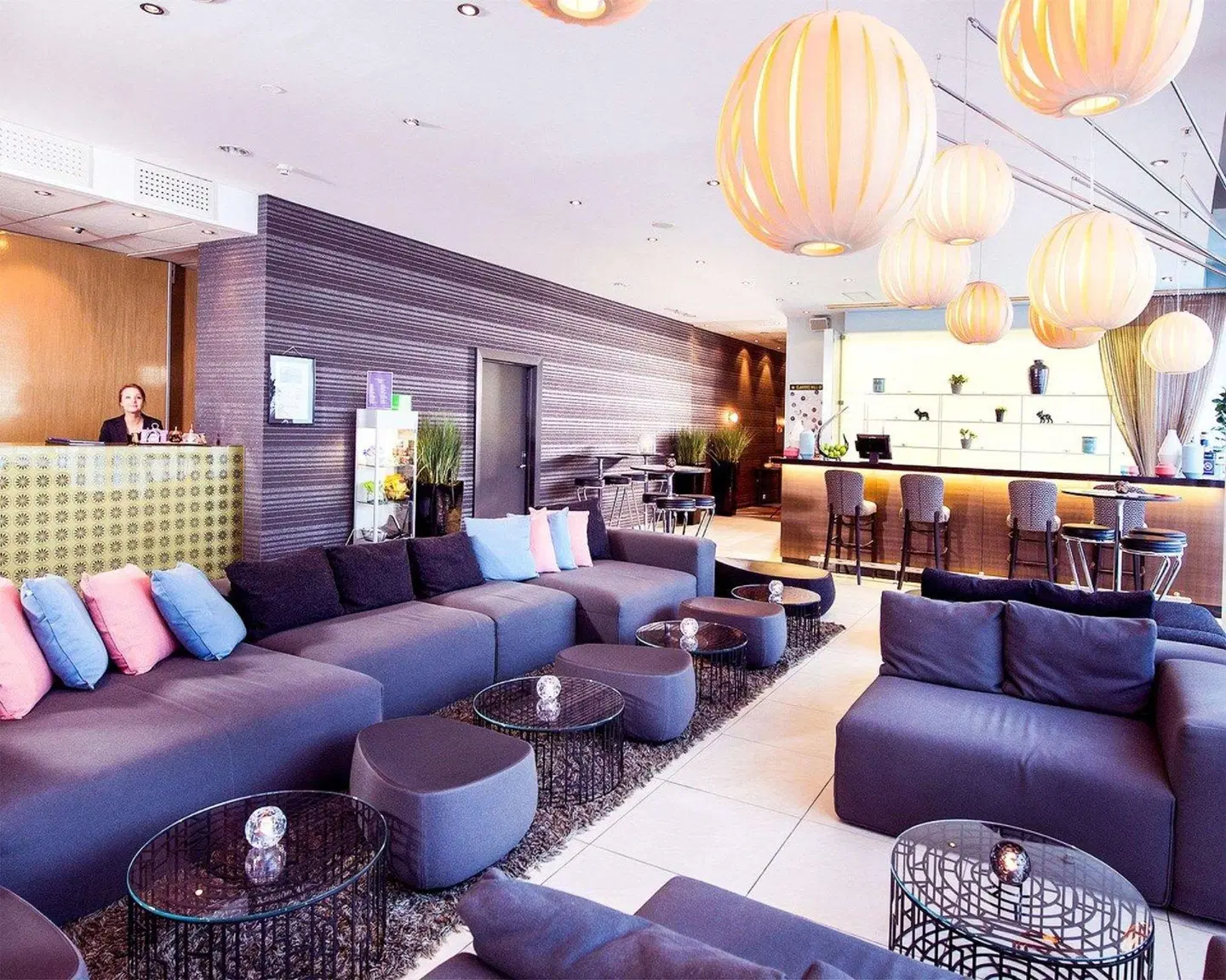 Home Hotel Aurora by Strawberry LOUNGE_LOBBY