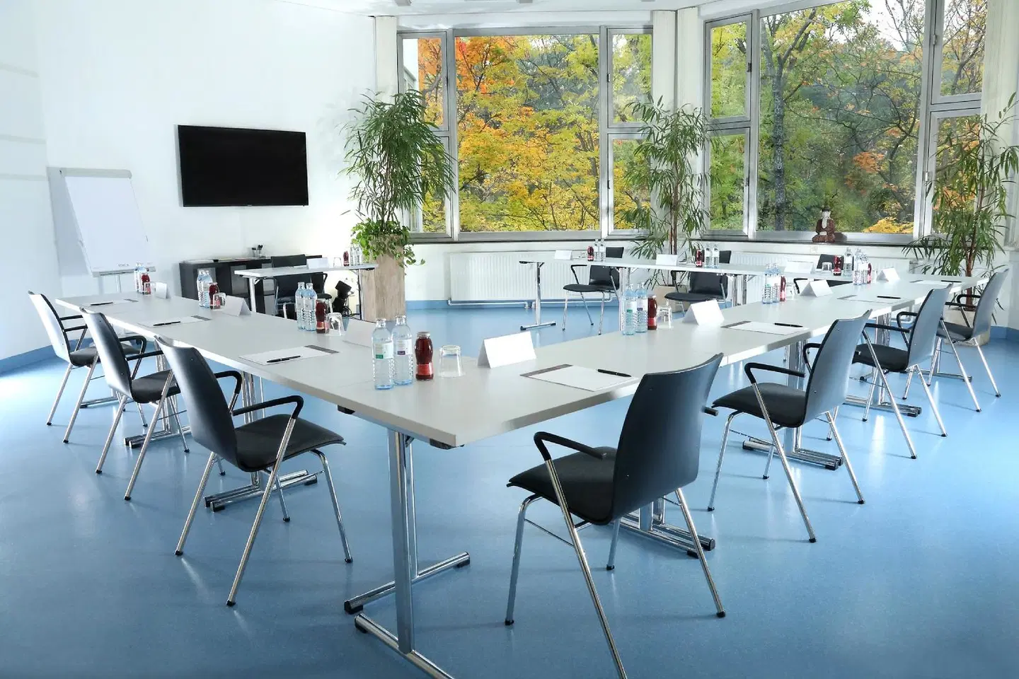 College Garden Hotel Restaurant