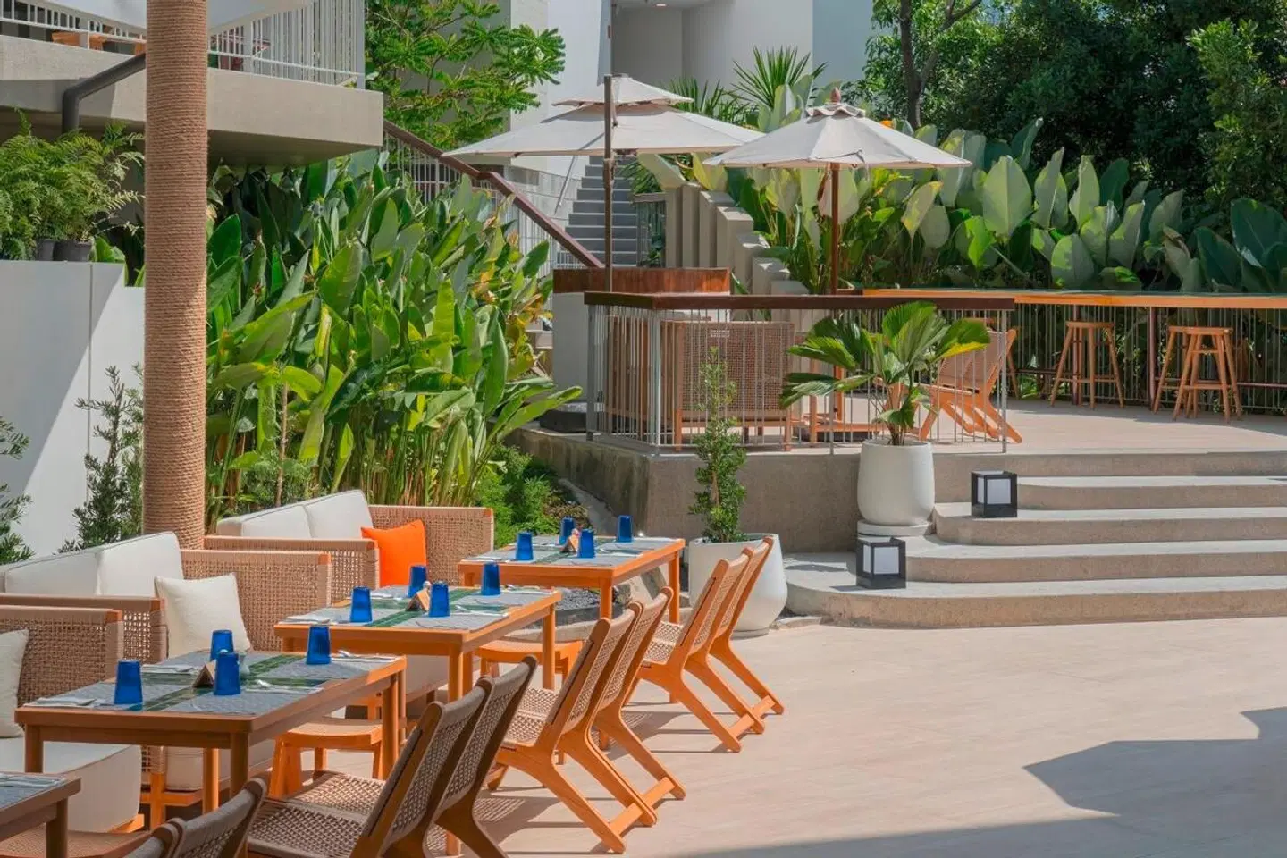 Andaman Beach Hotel Phuket - Handwritten Collection Terrasse