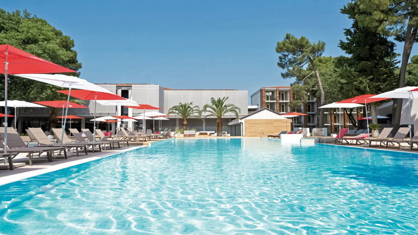 Pelegrin Plava Laguna OUTDOOR_POOL