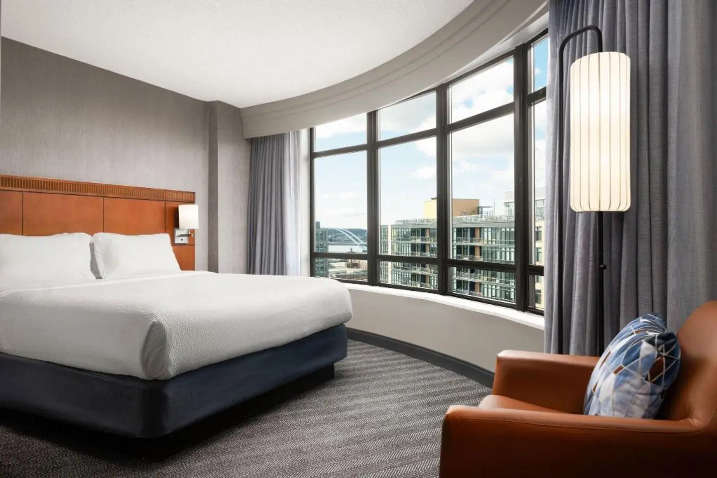 Courtyard by Marriott Washington Capitol Hill/Navy Yard ROOM_EXAMPLE