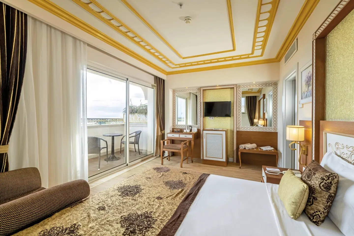 Diamond Excellence Resort & Spa ROOM_EXAMPLE