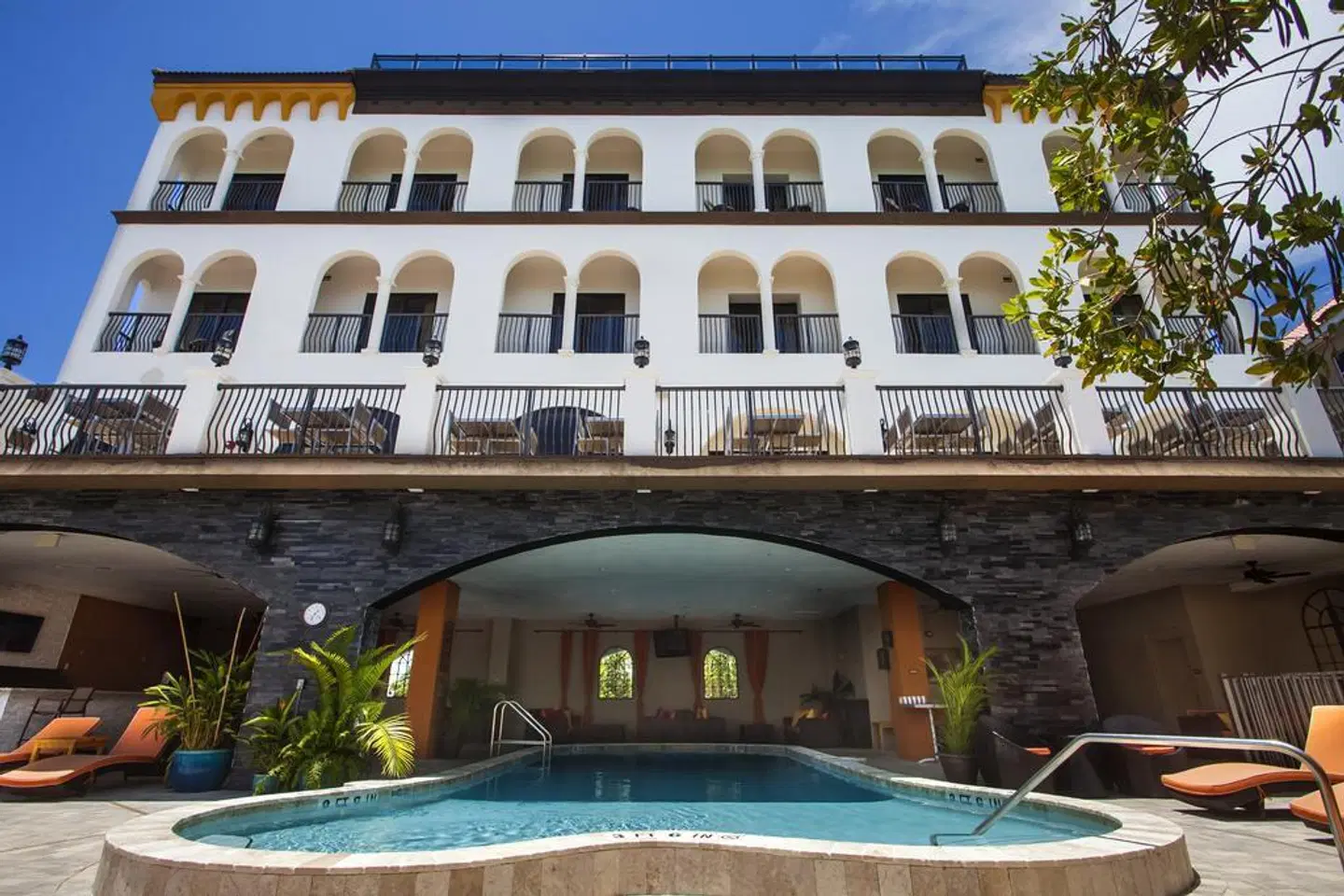 The Hotel Zamora EXTERIOR