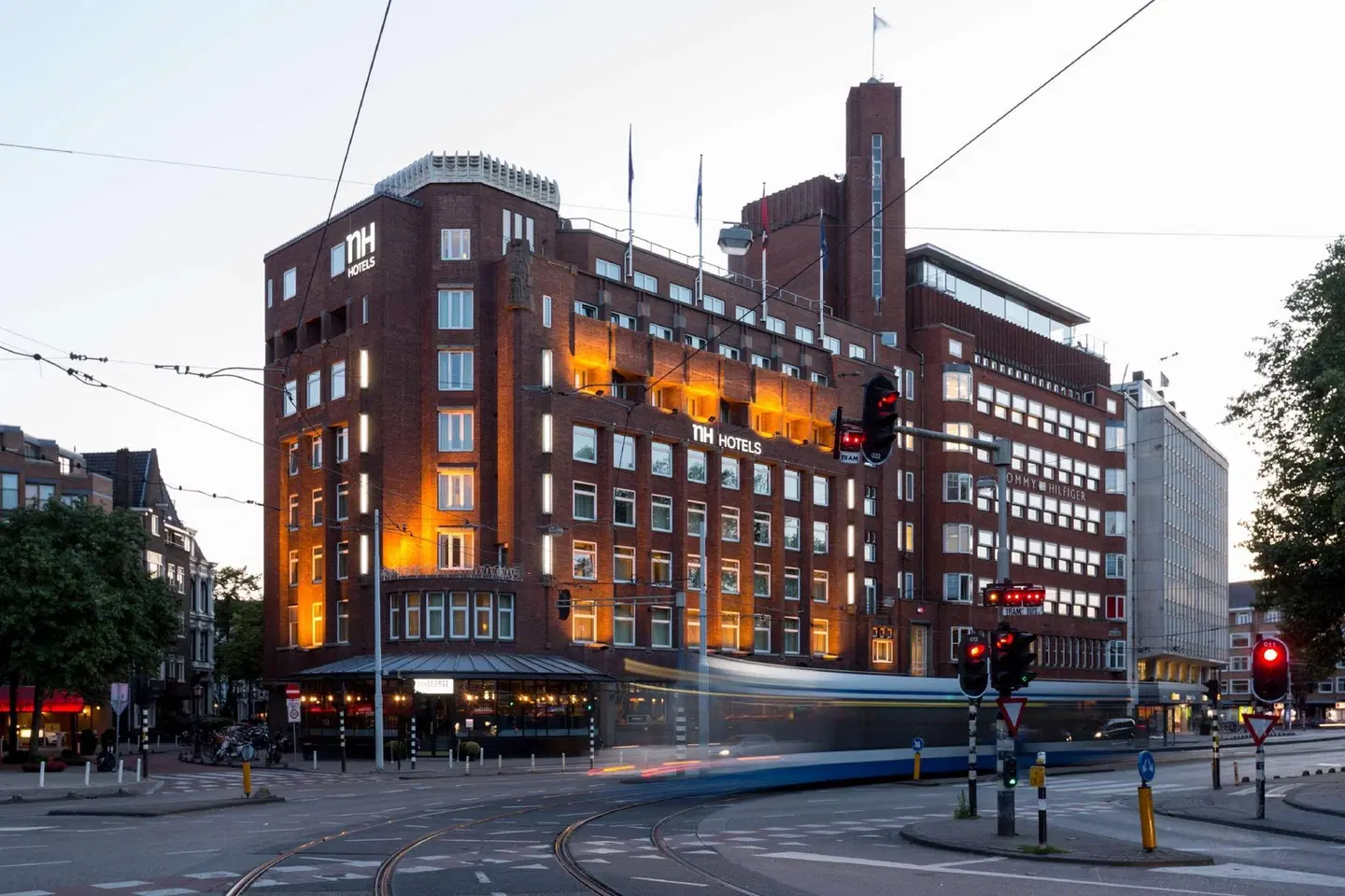 NH Amsterdam Leidseplein EXTERIOR