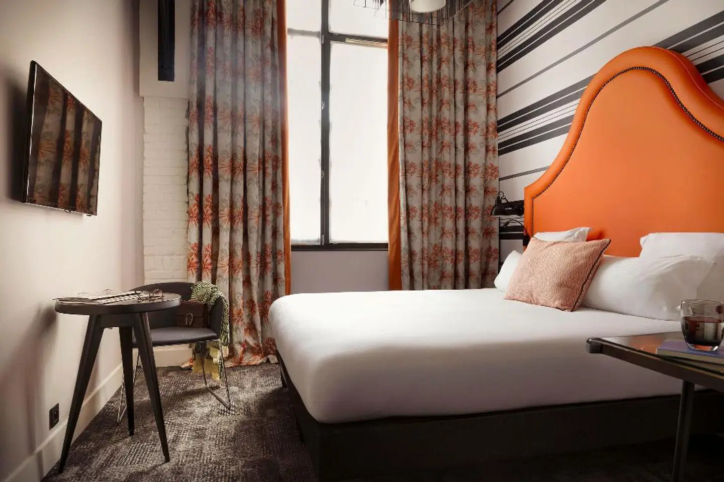 Fabric ROOM_EXAMPLE