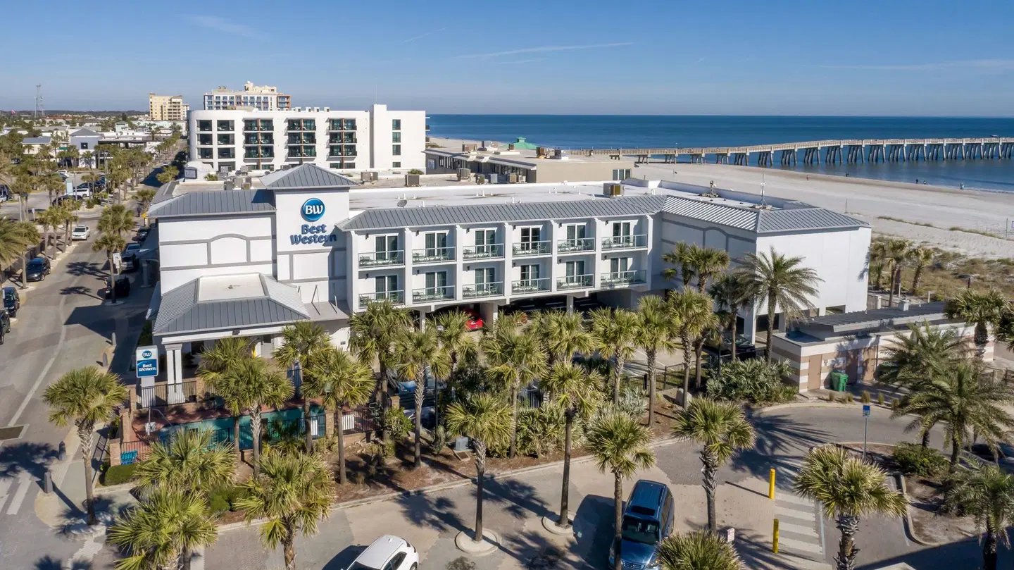 Best Western Oceanfront EXTERIOR