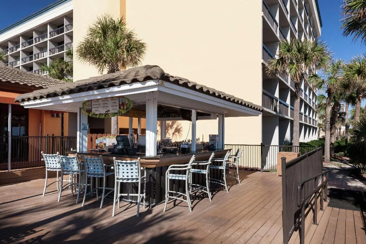 Hampton Inn Jacksonville Beach/Oceanfront Bar
