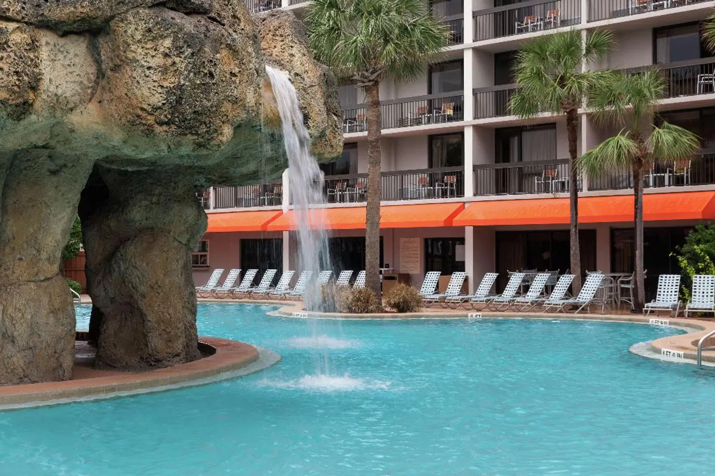 Hampton Inn Jacksonville Beach/Oceanfront OUTDOOR_POOL