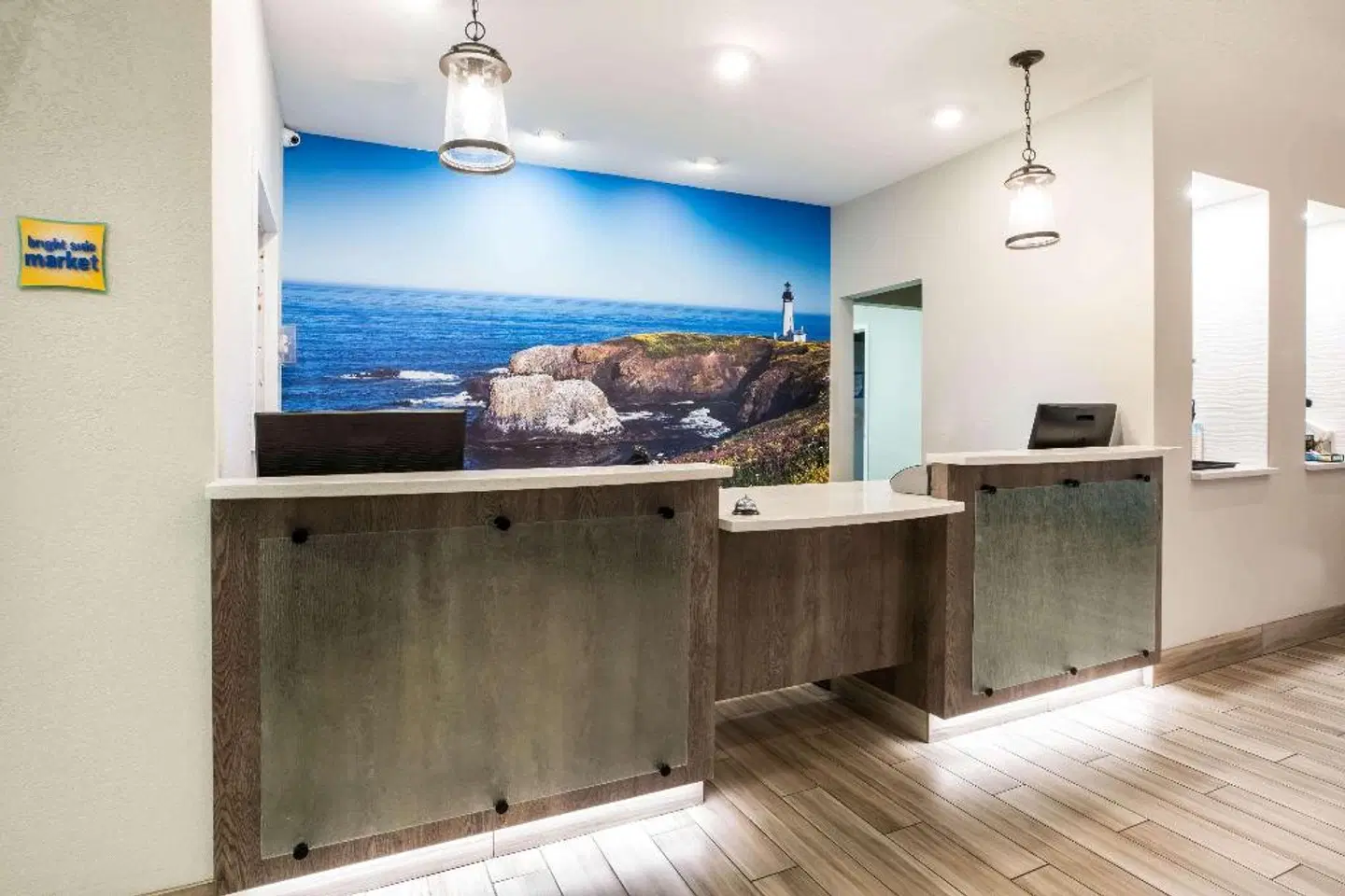 La Quinta Inn & Suites by Wyndham Newport Badezimmer