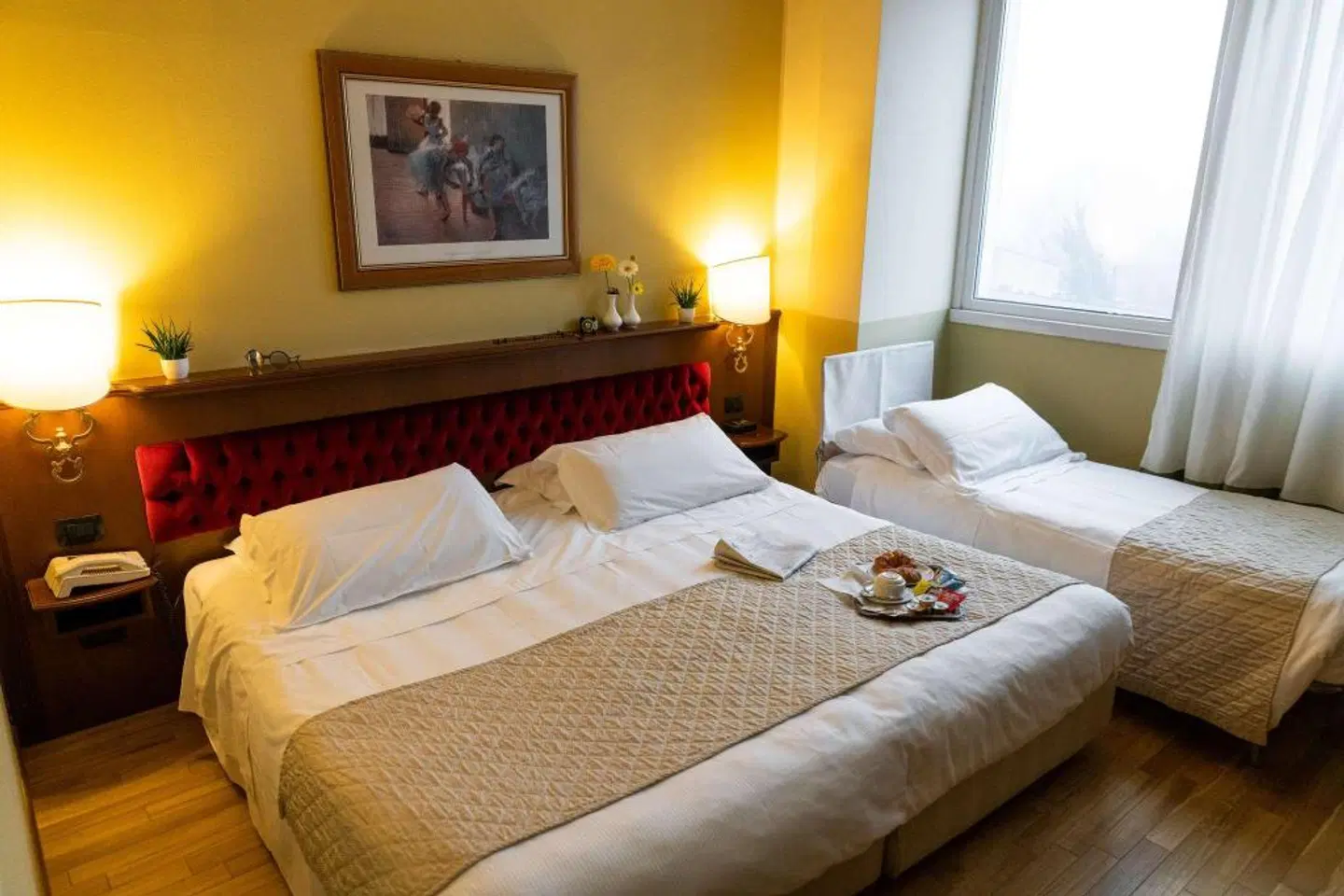 Alga ROOM_EXAMPLE