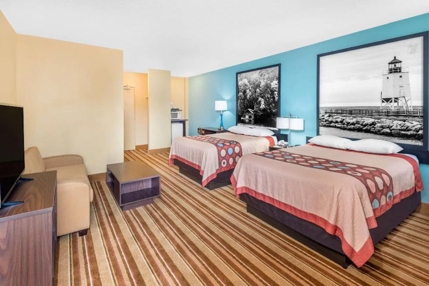 Super 8 by Wyndham Thunder Bay ROOM_EXAMPLE