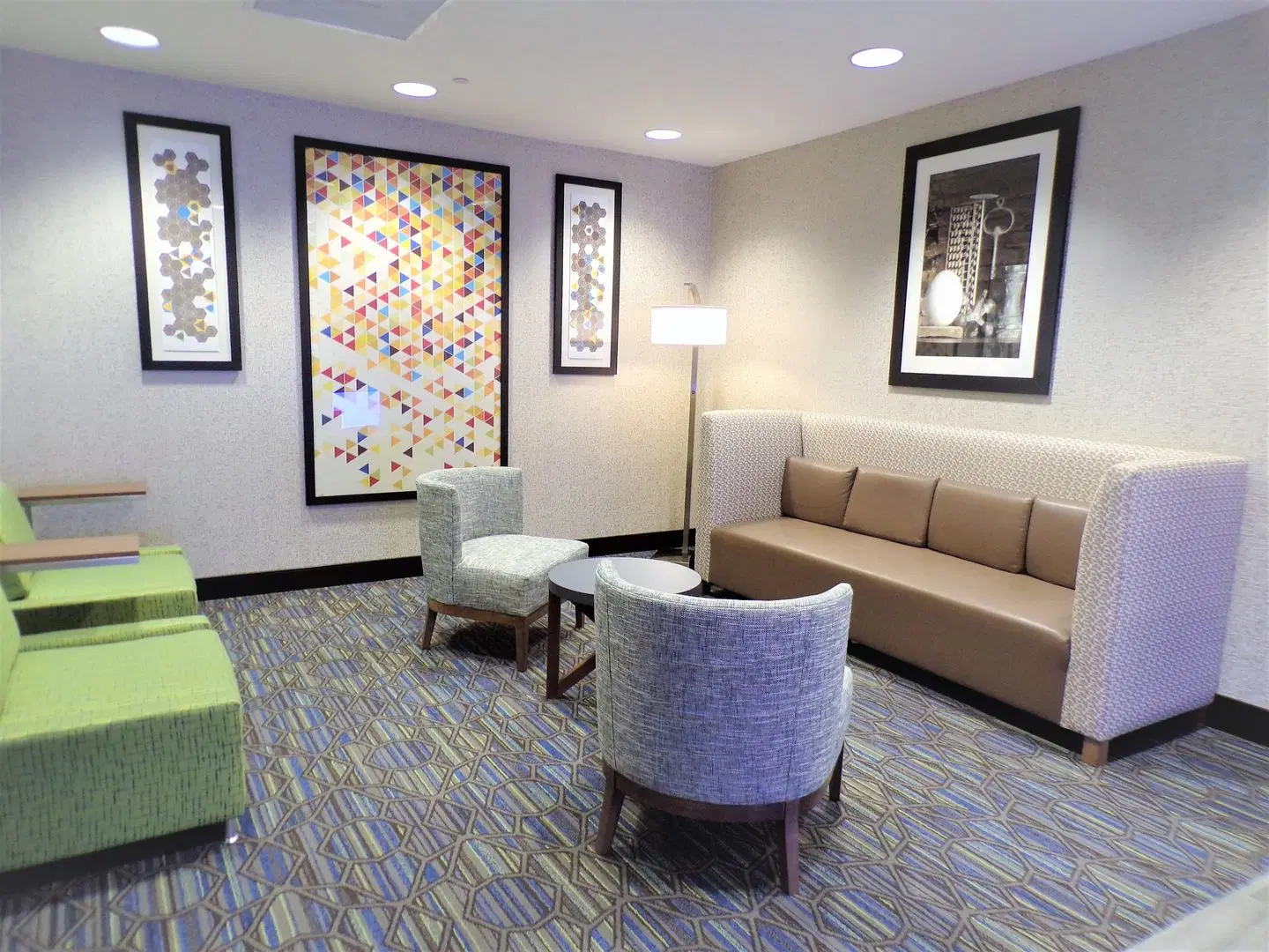 Holiday Inn Express Clearwater by IHG LOUNGE_LOBBY