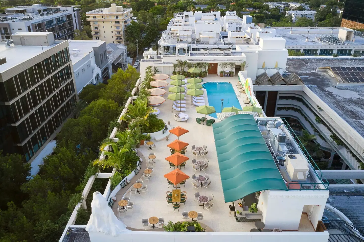 Mayfair Hotel and Spa EXTERIOR