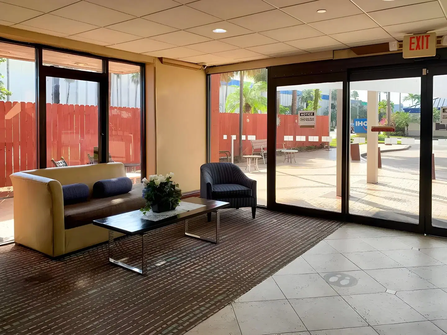 Onyx Hotel Miami Airport LOUNGE_LOBBY