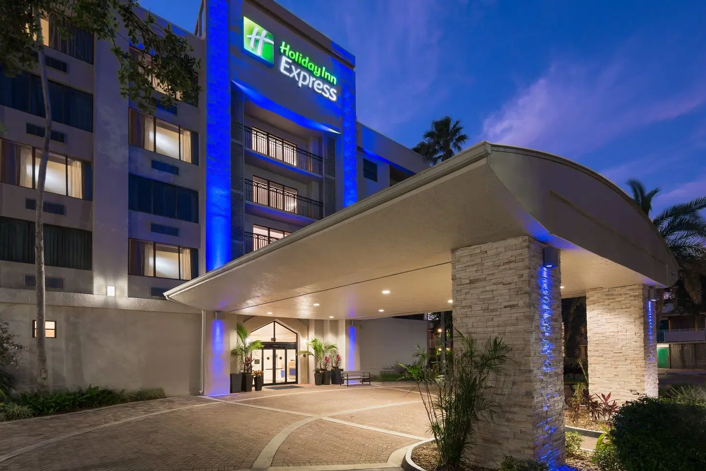 Holiday Inn Express & Suites Ft. Lauderdale-Plantation by IHG EXTERIOR