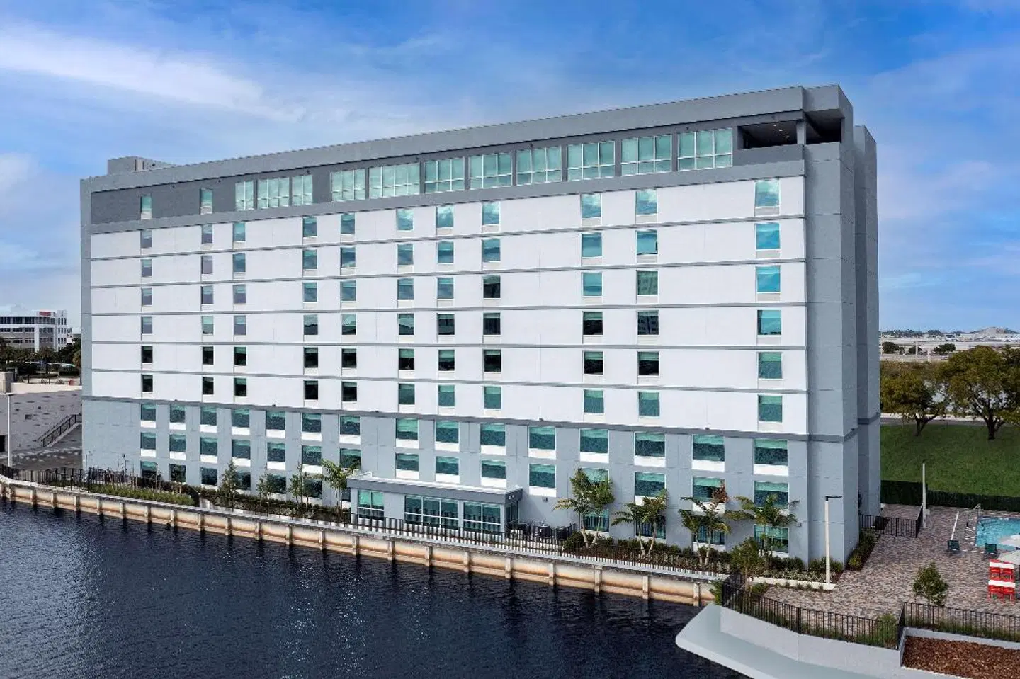 Home2 Suites by Hilton Miami Airport South Blue Lagoon EXTERIOR