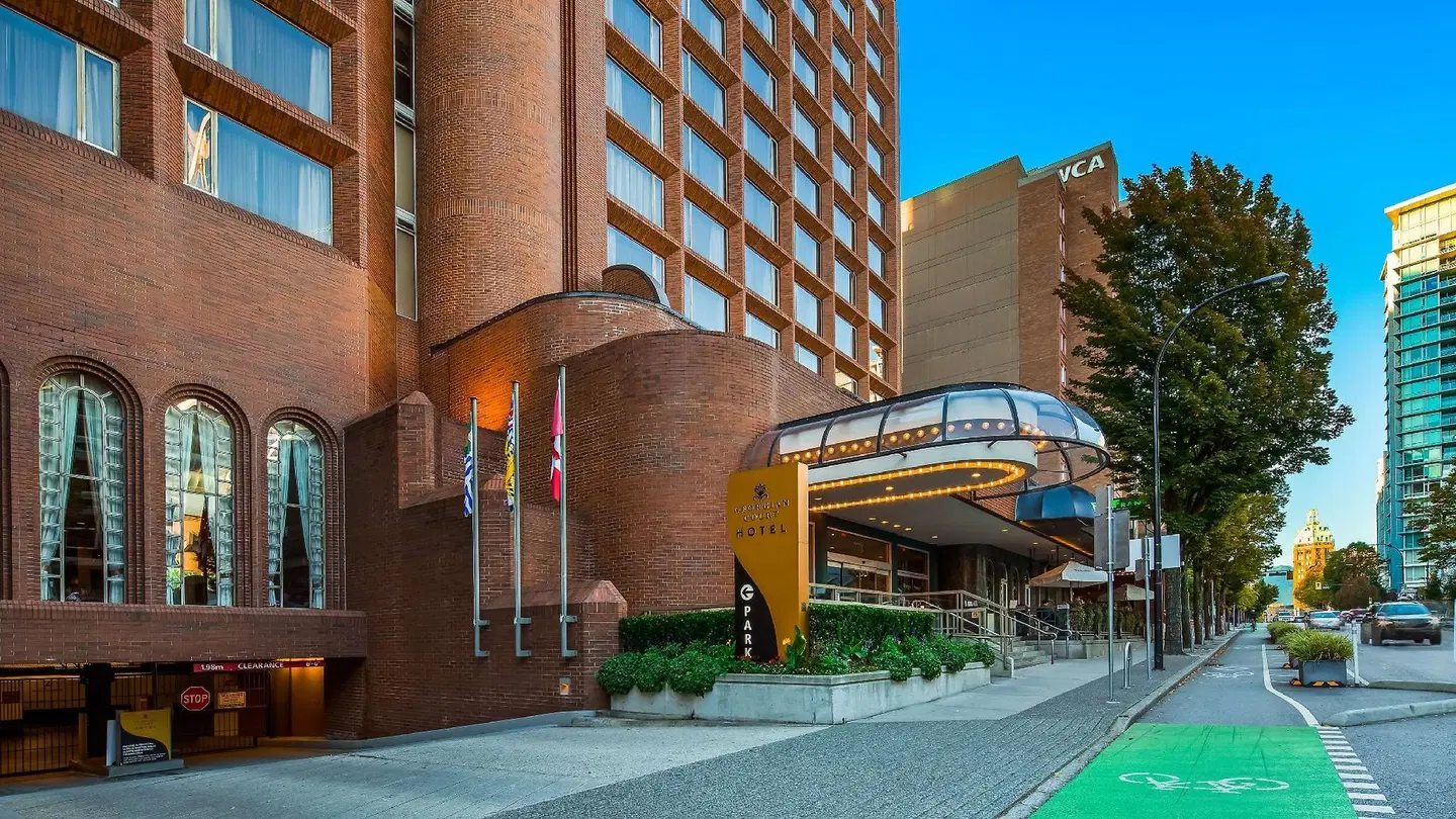 Georgian Court Hotel EXTERIOR