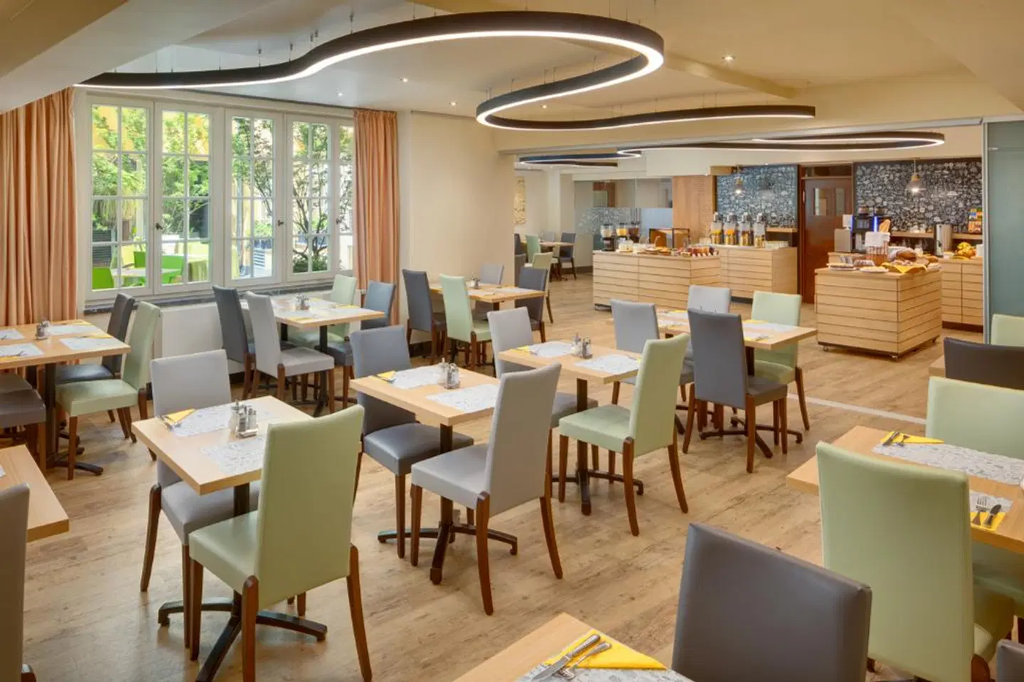 Clement Restaurant