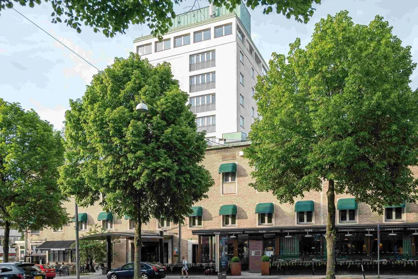 Elite Park Avenue Hotel EXTERIOR