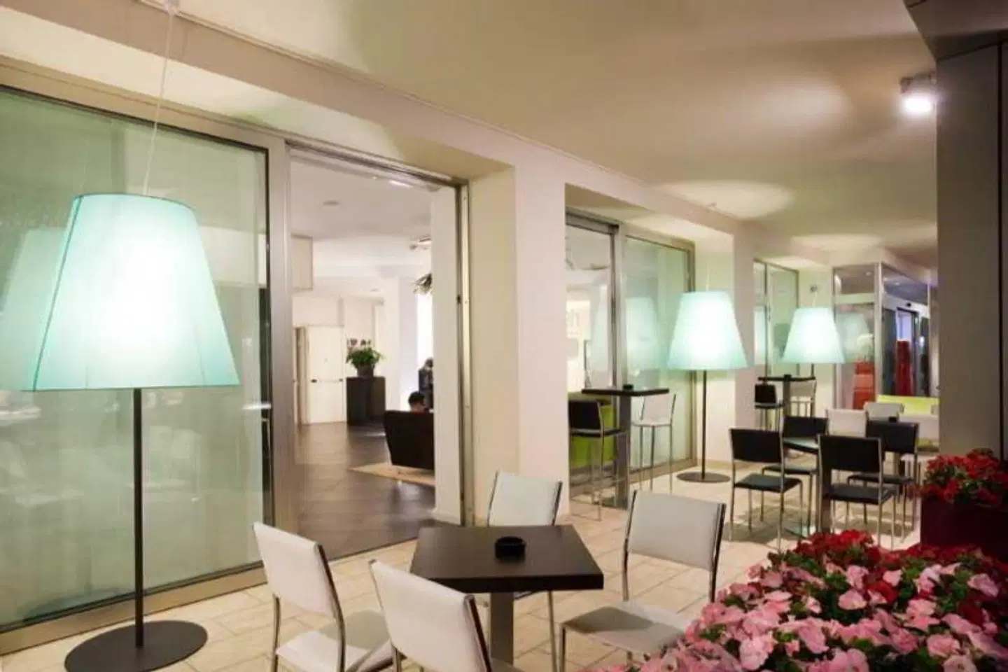 Eden LOUNGE_LOBBY