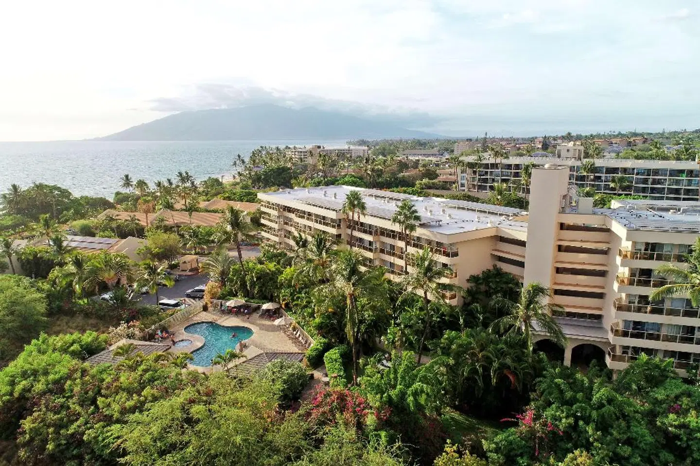 Aston at the Maui Banyan EXTERIOR