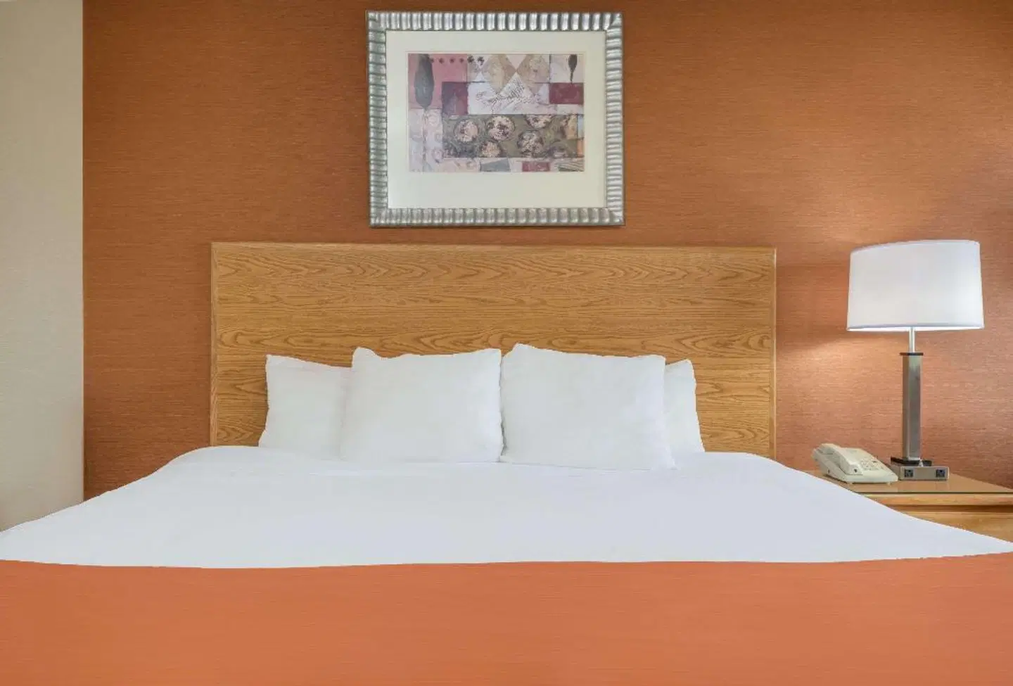 Days Inn by Wyndham Columbus Fairgrounds ROOM_EXAMPLE